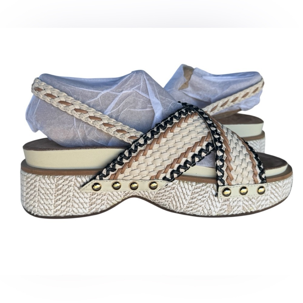 NIB Kelsi Dagger Brooklyn Pace Raffia
Platform Sandals
